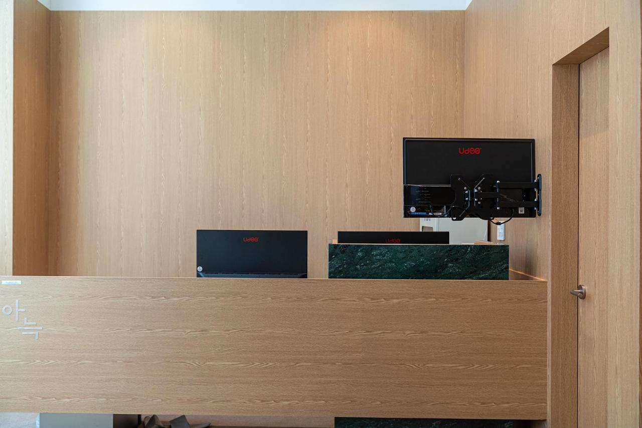 Aank Hotel Hongdae Szöul Kültér fotó