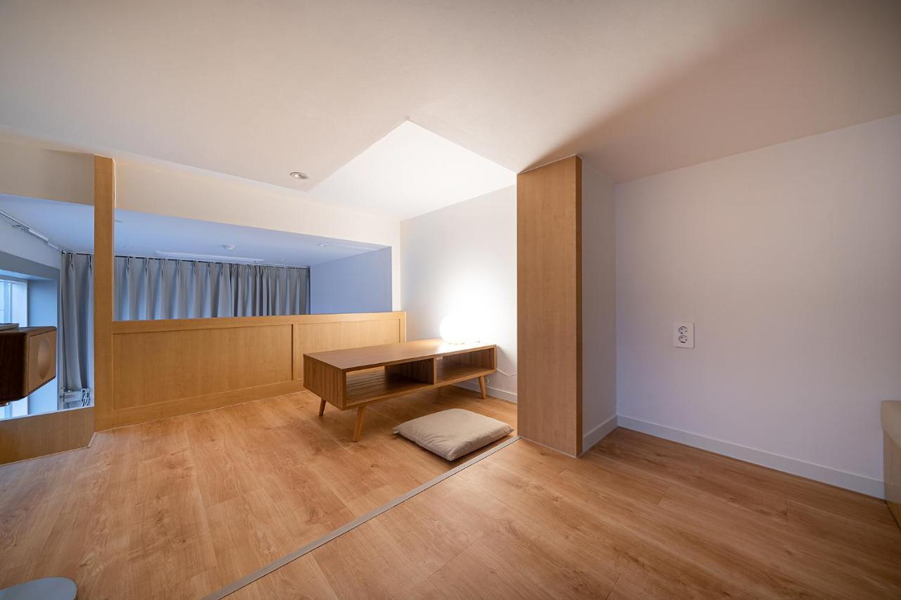 Aank Hotel Hongdae Szöul Kültér fotó