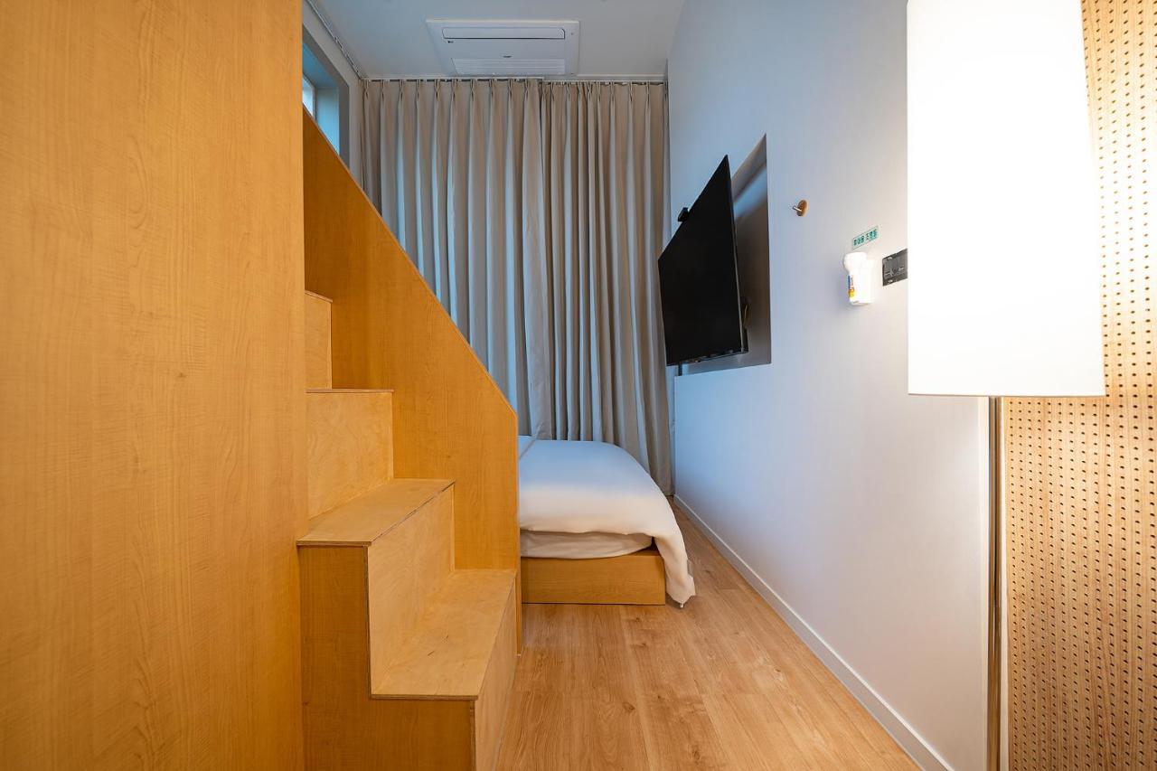 Aank Hotel Hongdae Szöul Kültér fotó
